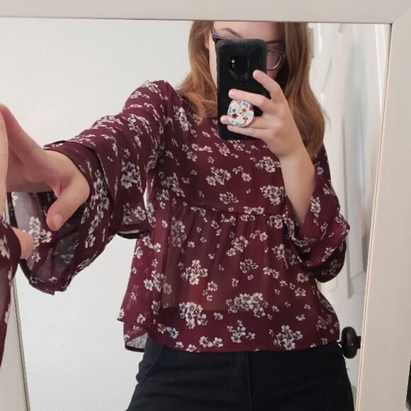 Aeropostale L Burgundy White Gray Blue Floral Baby Doll Long Bell Sleeve Blouse - Picture 4 of 16